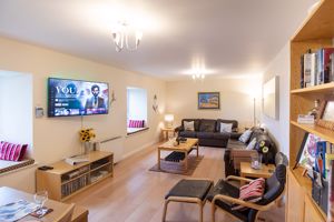 Photo 6- click for photo gallery